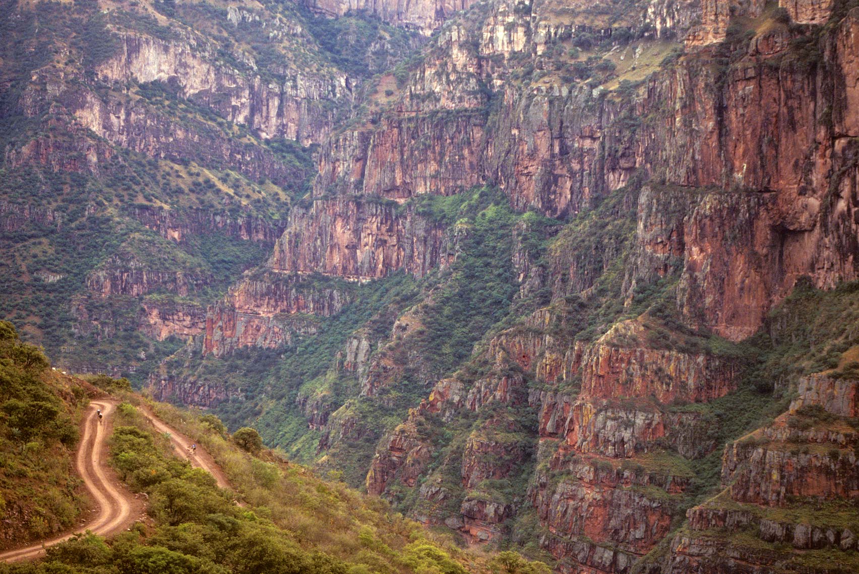 36-Copper-Canyon-climb